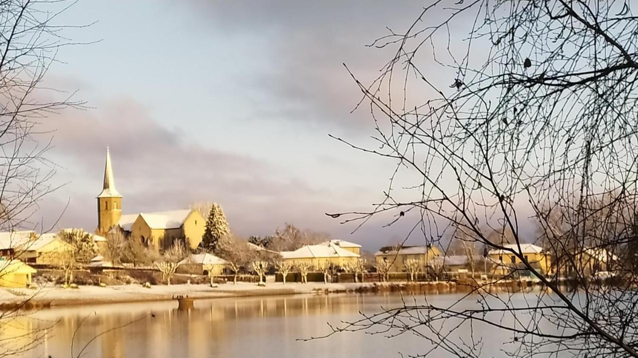 La Maison Du Lac Flavignac 外观 照片
